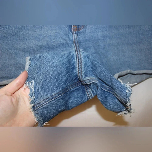 Abercrombie & Fitch The Dad Denim 5” Shorts Size 35/20 - Picture 7 of 12